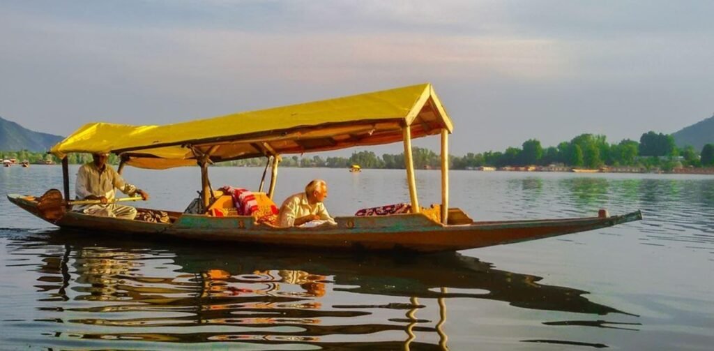 Srinagar boating