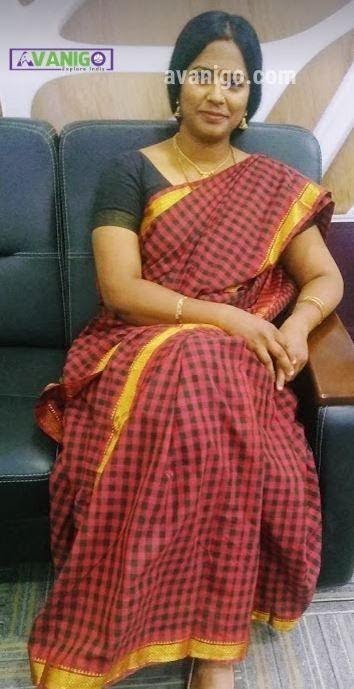 Tamil Chettinad Saree with matching blouse for Traditional Occasions