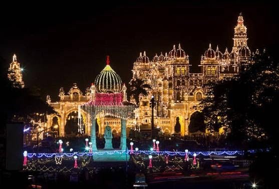 Importance Of Dussehra Festival: Light in Temple