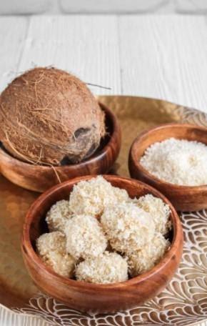 Coconut Ladoos